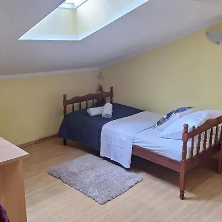 123strawberry Apartment Pula